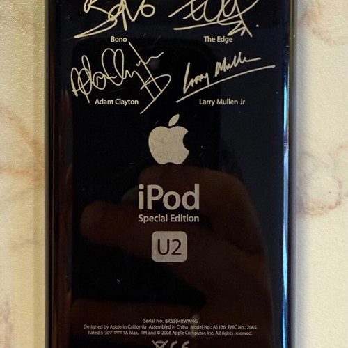 iPod 30GB U2 Special Edition used with Crystal Acoustics Soundbar