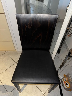 Wooden brown chairs with leather seat used, set of 6