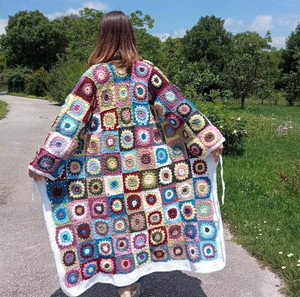 Χειροποίητη Granny square Μάξι πλεκτή ζακέτα