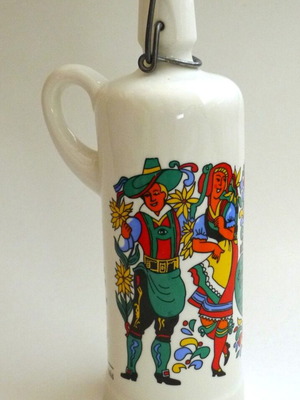 Anton Riemerschmid ceramic liqueur bottle 700ml with Paul Neu Bavarian costume design