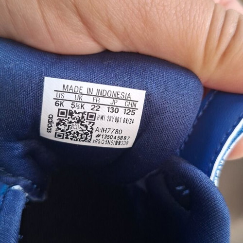 Adidas παιδικά αθλητικά παπούτσια νούμερο 22 σαν καινούργια, μπλε