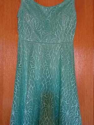 Summer dress like new, veraman lace, size Medium