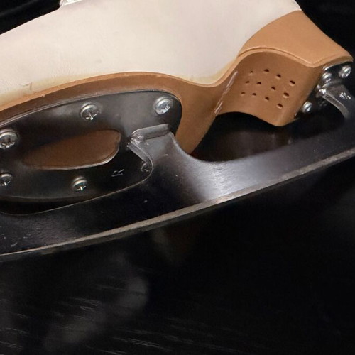 EDEA Tempo 260 figure skates, EU 39, ivory