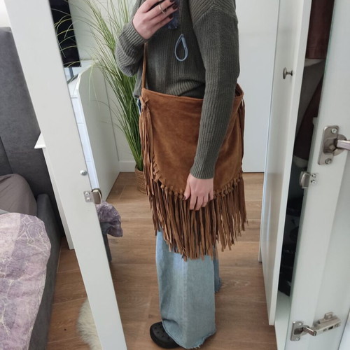 Pull & Bear leather crossbody bag with tassel fringe like new, beige brown