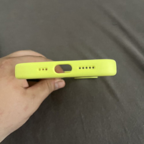 Iphone 13 case yellow like new