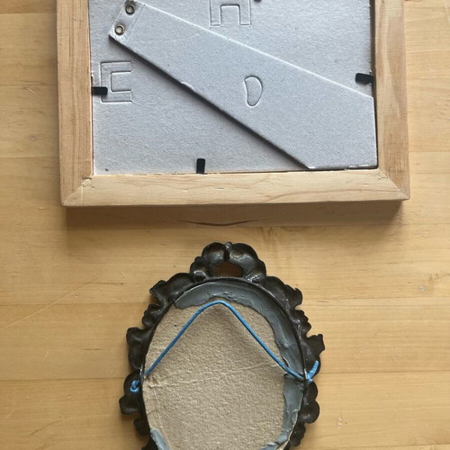 Set of small wooden and metal frames refurbished