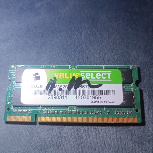 Corsair ValueSelect DDR2 SO-DIMM memory module like new for laptop