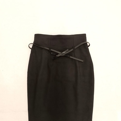Liu Jo black pencil skirt size S new with belt