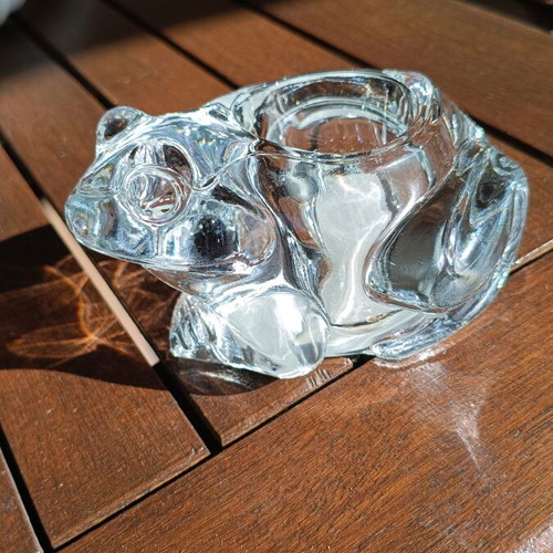 Frog candle holder like new, crystal symbol of abundance and wealth