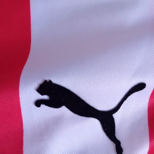 Olympiacos football jersey Puma 2006 used, size XL