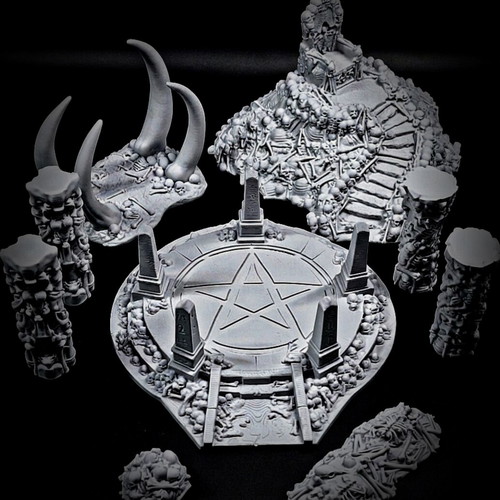 At The Throne of Skulls resin sci-fi miniatures