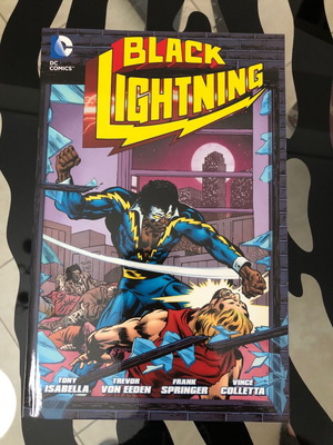 Black Lightning TPB Complete 1η σειρά σαν καινούργιο, DC Comics Original American Edition