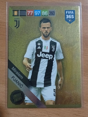 Panini FIFA 365 Adrenalyn XL 2018-2019 Limited Edition κάρτα Pjanic Juventus, μικρό μέγεθος