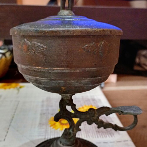 Antique copper and bronze vessel used, 25 cm height