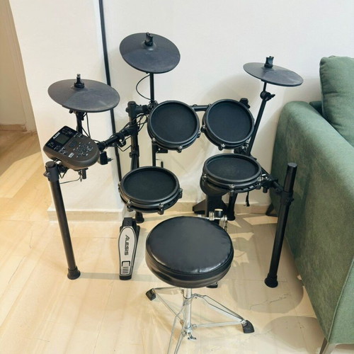 Alesis Nitro Mesh Kit electronic drums like new with Granite stool and special sticks