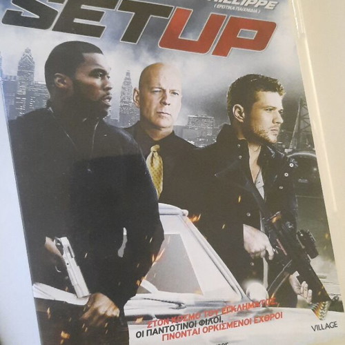 Setup DVD used, Bruce Willis, adventure with subtitles