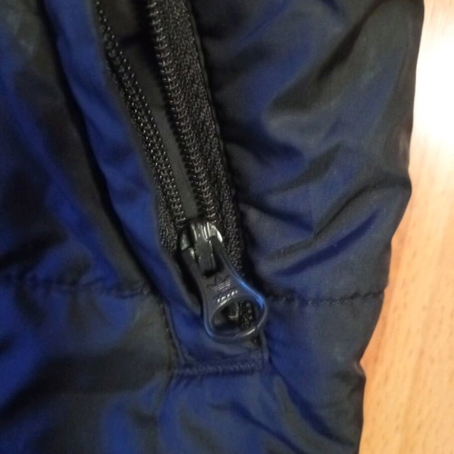Adidas kids jacket 152cm 11-12 years with hood like new, black