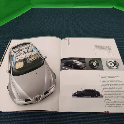 Alfa Romeo GT official illustrated brochure like new