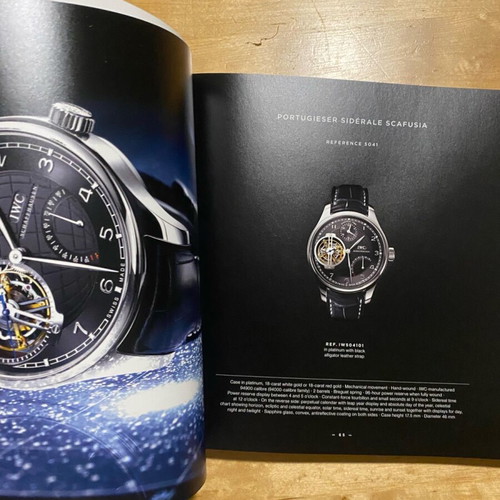 IWC Collection Book 2016/2017 like new, collectible