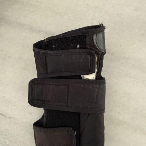 X-line wrist protector used, small