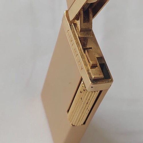 Givenchy 1700 lighter used