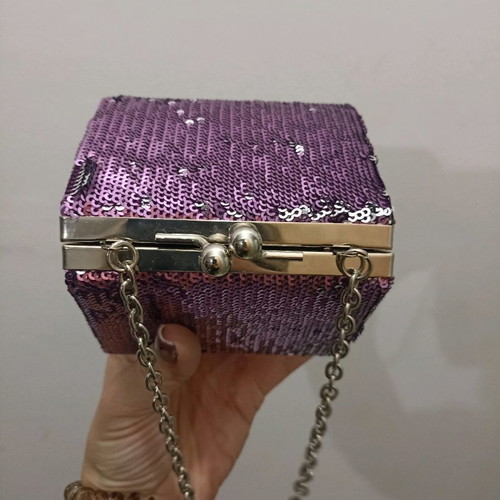 Clutch bag polygonal like new with purple sequins