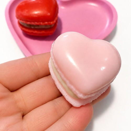 Handmade Wax Melts Macaron Hearts Strawberry Vanilla Luxury new