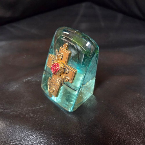 Masonic Rose Cross decorative piece new, blown glass with brass