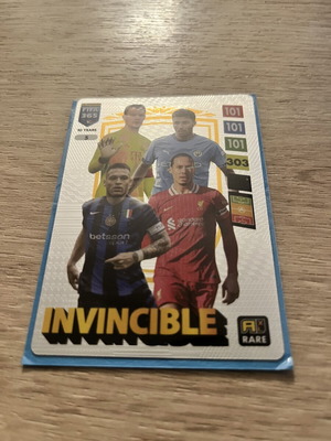 Κάρτα Invincible #5 Panini Fifa 365 2025 καινούργια