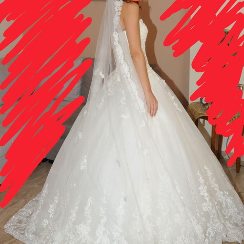 Wedding dress like new, white, with veil and corset