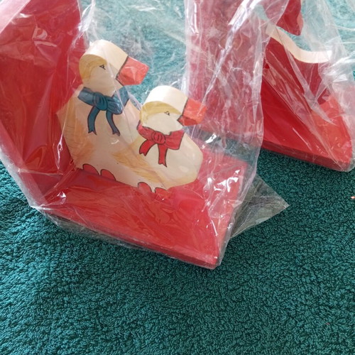 Wooden bookends hand-painted, new
