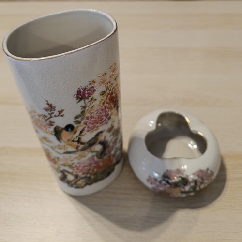 Japanese Gold Satsuma vase and ashtray set used