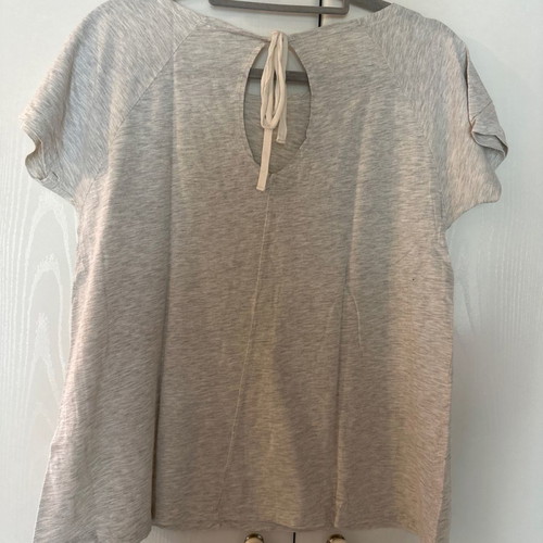 T-shirt size M with print, worn few times