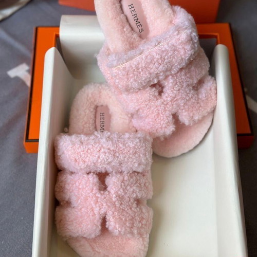 Hermes slippers new size 41 pink