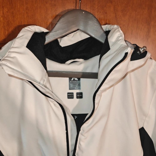 McKinley women's jacket like new, black and white, size L
