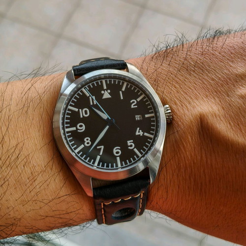 Automatic Pilot Flieger watch like new, leather strap