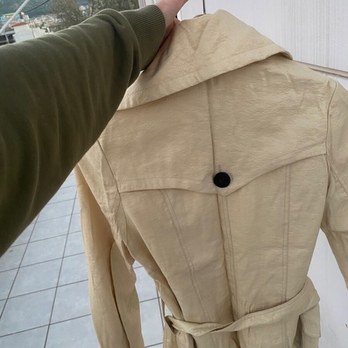Celestino trench coat used, beige with glitter thread