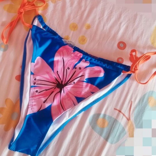 Shein Blue Floral Bikini Bottom XL new, multicolor