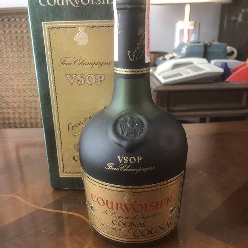 Courvoisier Cognac old 1970 new, sealed