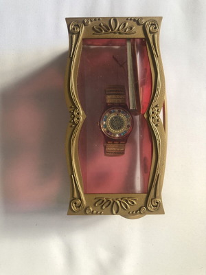 Swatch Collector’s Watch GZ140 Xmas by Christian Lacroix 1994 new