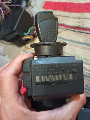 Key Ignition Switch for Mercedes E Class W211 used