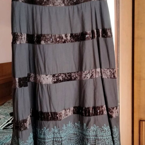 Vintage Whimsigoth maxi skirt like new with velvet tiers and paisley embroidery