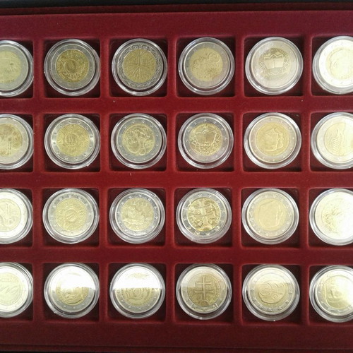 Commemorative 2 euro coin collection 34 coins new with Leuchtturm case