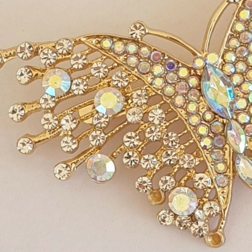 Vintage 70ies butterfly pin with sparkling zircon stones like new, gold color