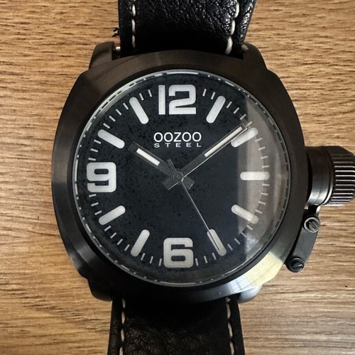 Oozoo Steel 45” watch like new, black