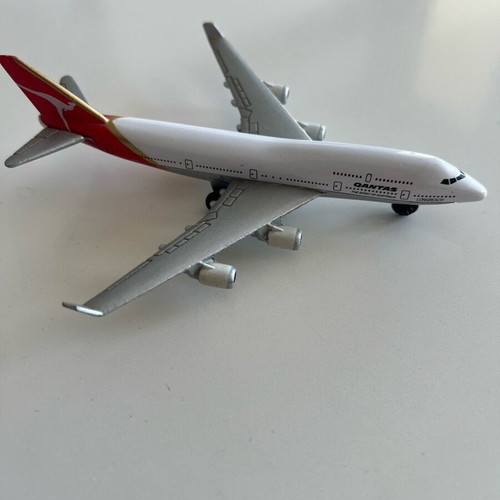 Metal airplane figure like new, static