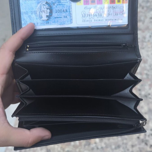 Vintage wallet like new, black