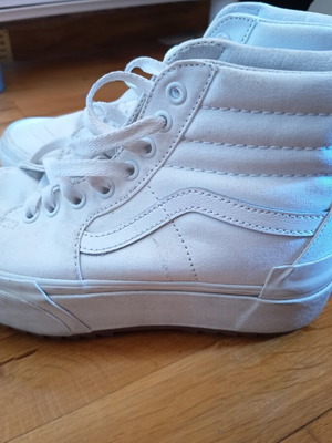 Vans μποτάκια λευκά δίπατα νούμερο 38 καινούργια