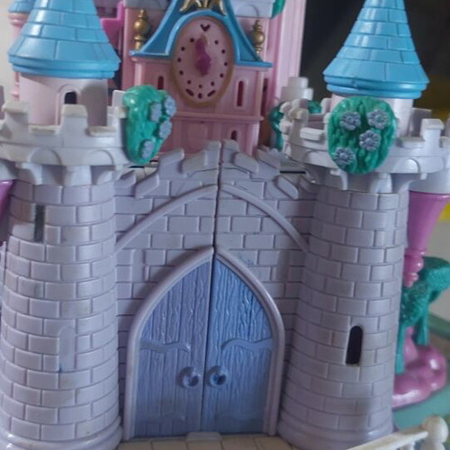 Polly Pocket Disney Cinderella's Castle 1995 toy