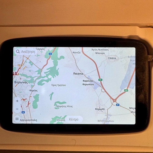 TomTom GO Expert Plus GPS like new with box and mount